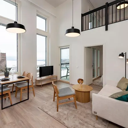 Naesijaervi Lakeview شقة تامبير